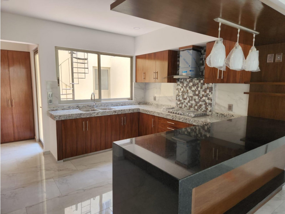 Venta Casa Nueva, Priv con Vigilancia, Vista Hermosa Cuernavaca, Mor — foto 5
