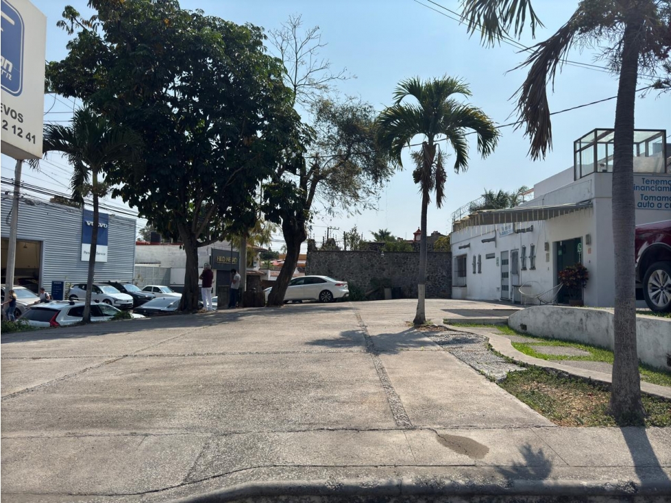 Renta Local Comercial, Zona Dorada Cuernavaca Morelos - 2