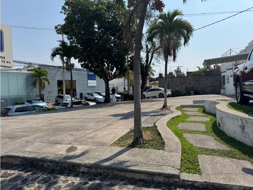 Renta Local Comercial, Zona Dorada Cuernavaca Morelos - 3