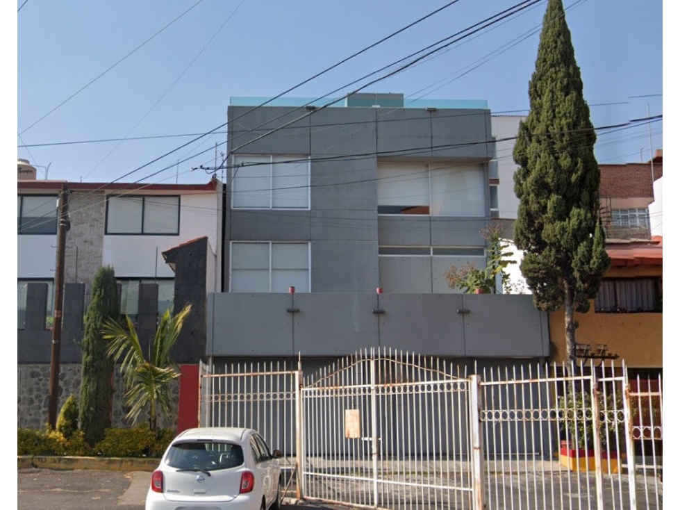 Casa en Remate en Colina Del Sur, FG-545