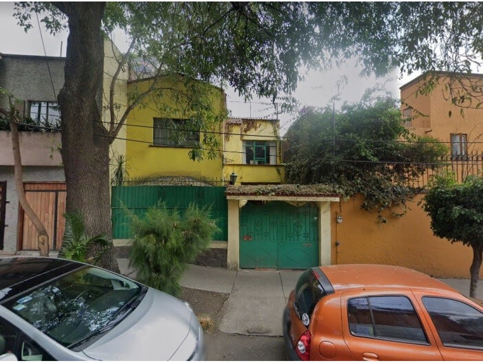 Casa en Remate en Guadalupe Inn, FG-1130