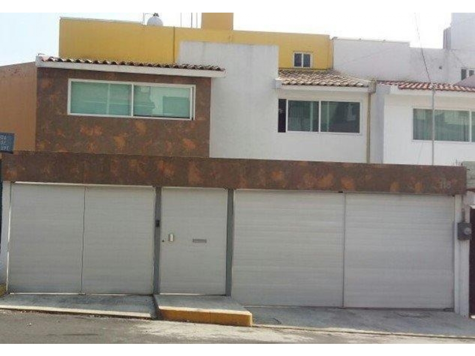 Casa en Remate en Lomas de Guadalupe, FG-274