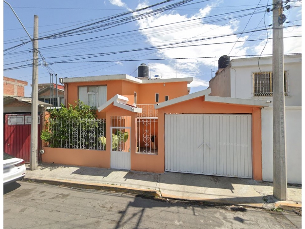 Casa en Remate en Villa Hogar, FG-99