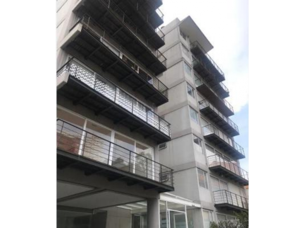 Depto en Remate en Paseo De Las Lomas, FG-1770