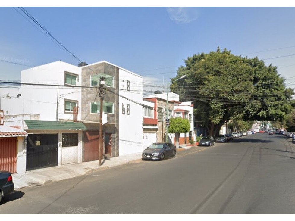 Casa en Remate en Claveria, FG-1054