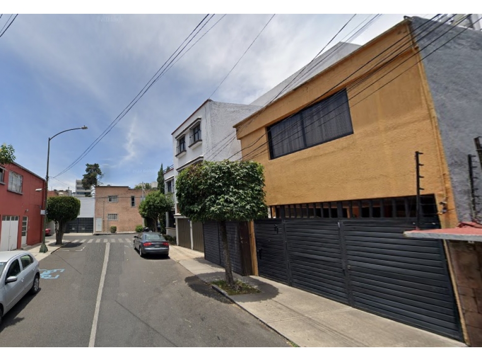 Casa en Remate en San José Insurgentes, FG-1227