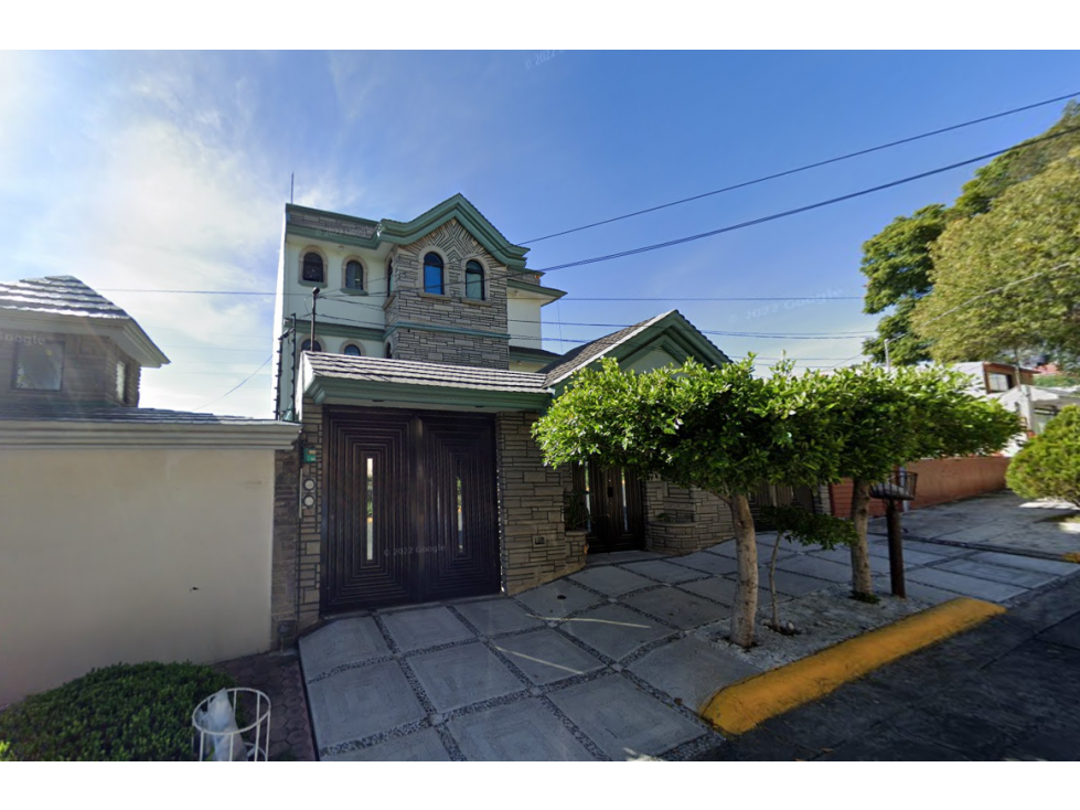 Casa en Remate en L de Valle Dorado, FG-326 - 1