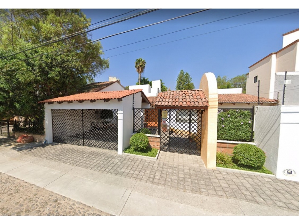 Casa en Remate en Jurica, FG-1640
