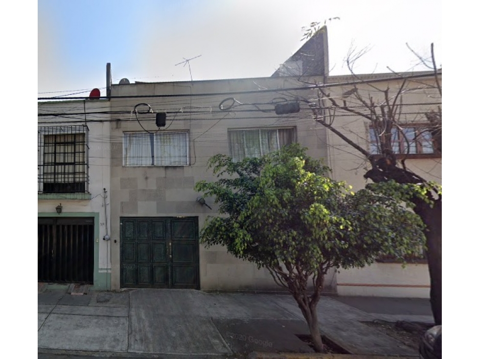 Casa en Remate en Country Club, FG-690 - 1
