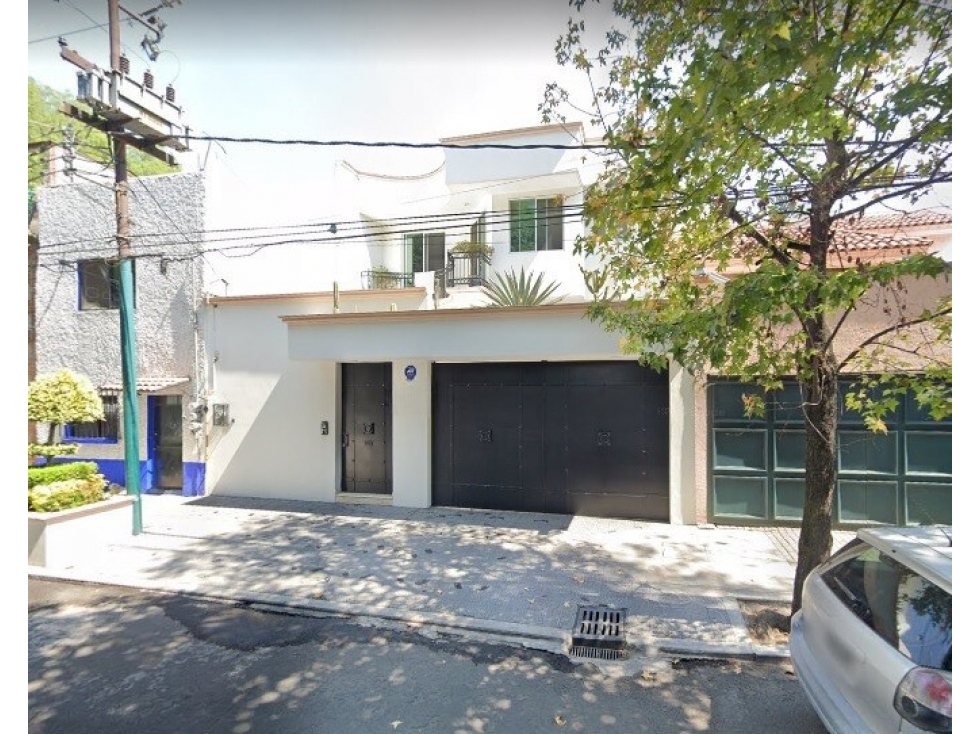 Casa en Remate en Del Carmen, FG-972