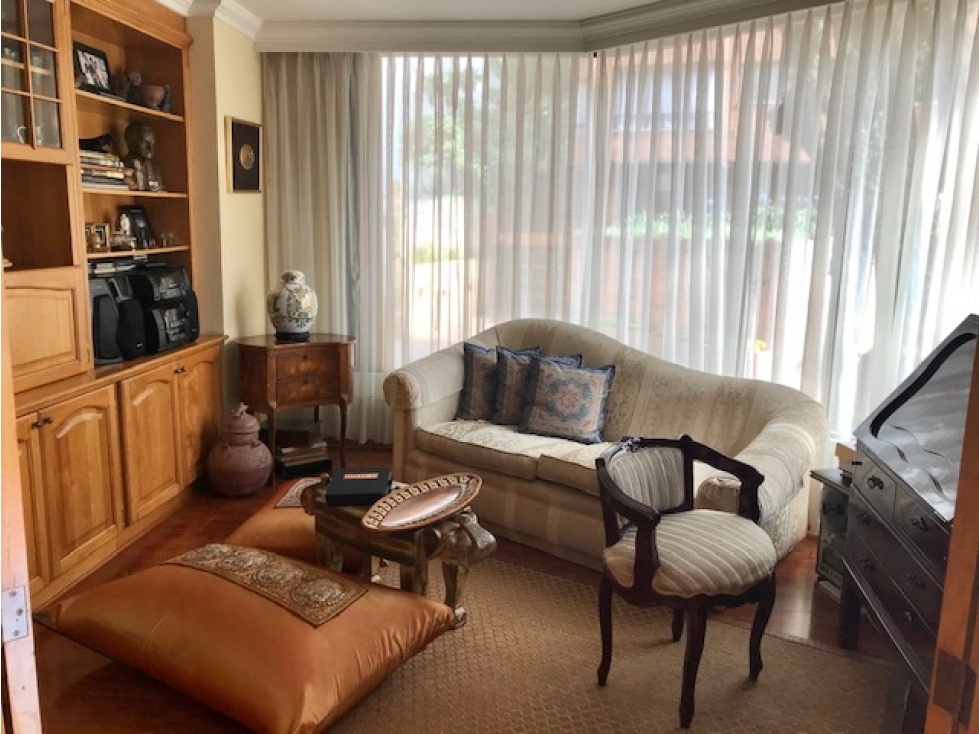 VENDO HERMOSO APARTAMENTO EN ROSALES — foto 4