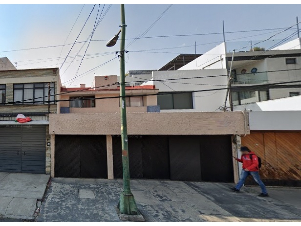 Casa en Remate en Del Valle Sur, FG-1279