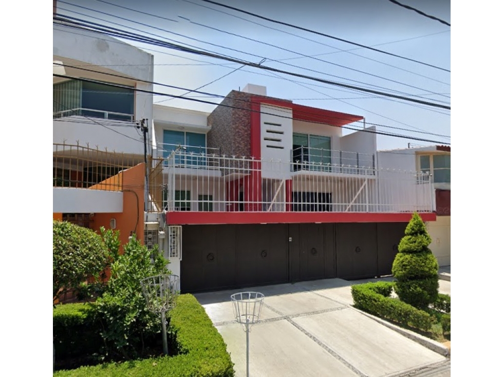 Casa en Remate en Ciudad Satélite, FG-870