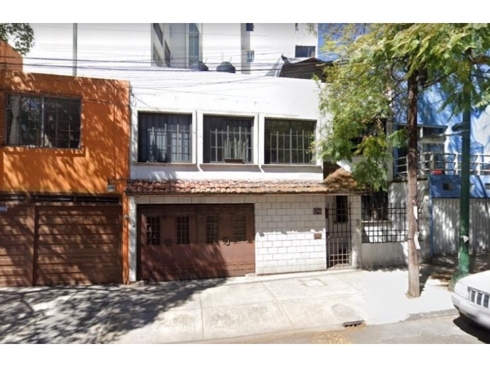 Casa en Remate en Del Valle Sur, FG-1527