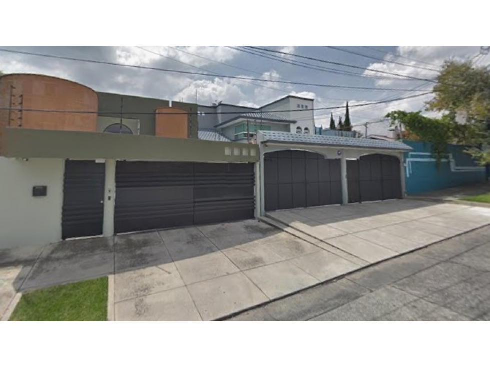 Casa en Remate en Ciudad Satélite, FG-882