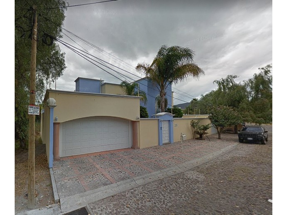 Casa en Remate en Juriquilla, FG-284 - 1
