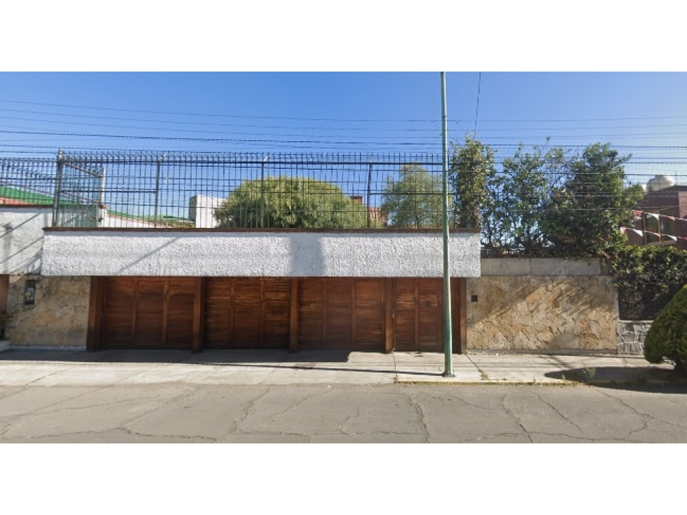 Casa en Remate en Residencial dew Colón y Cipres, FG-1124 - 1