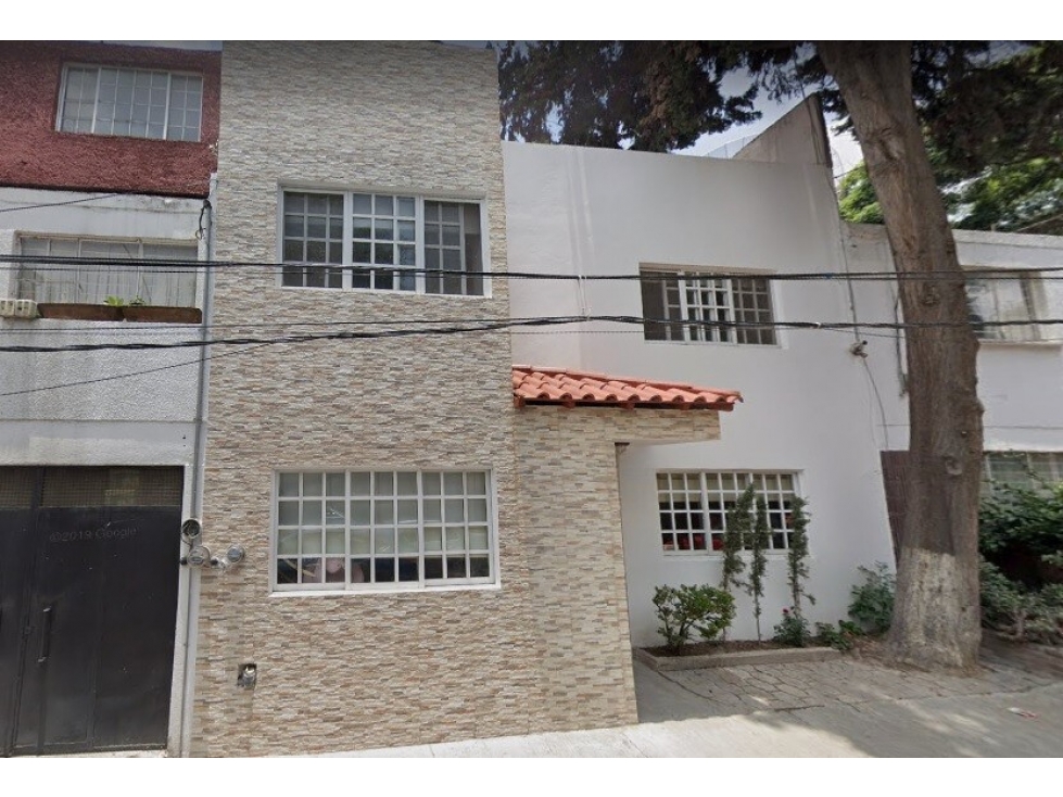 Casa en Remate en Sta Ma Nonoalco, FG-1660