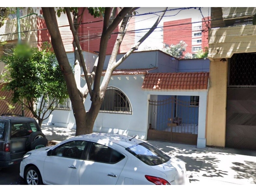Casa en Remate en Del Valle Sur, FG-1960