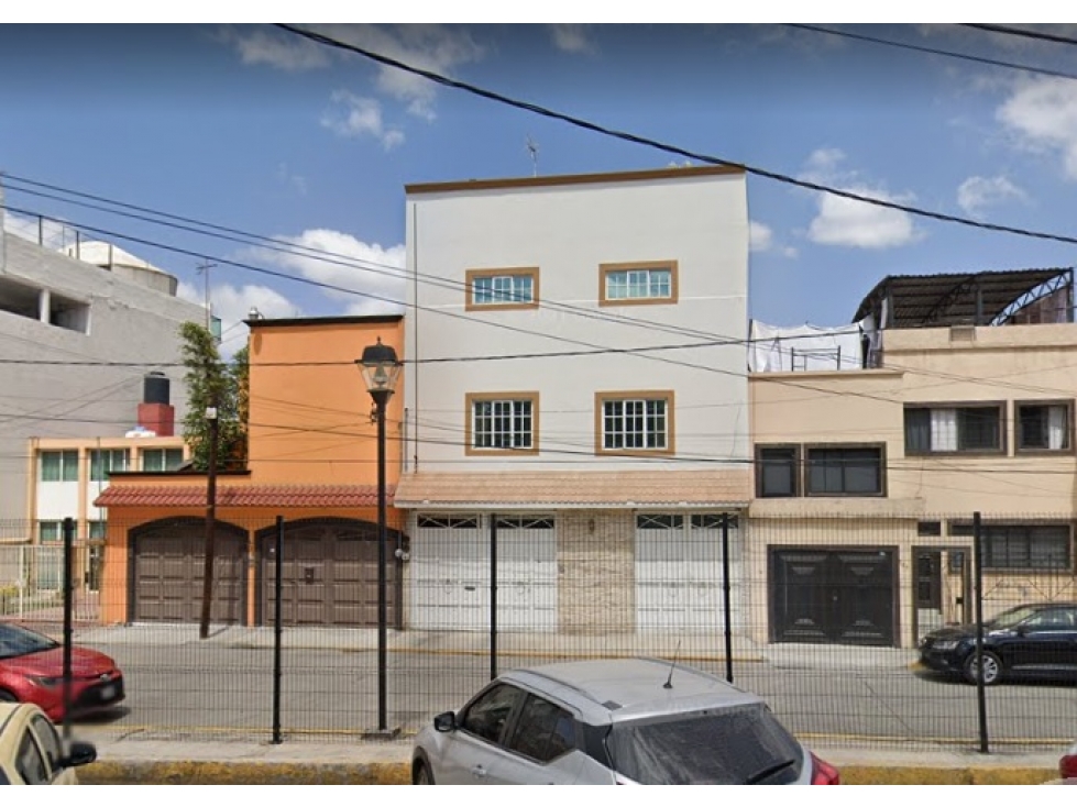 Casa en Remate en Xotepingo, FG-529 - 5