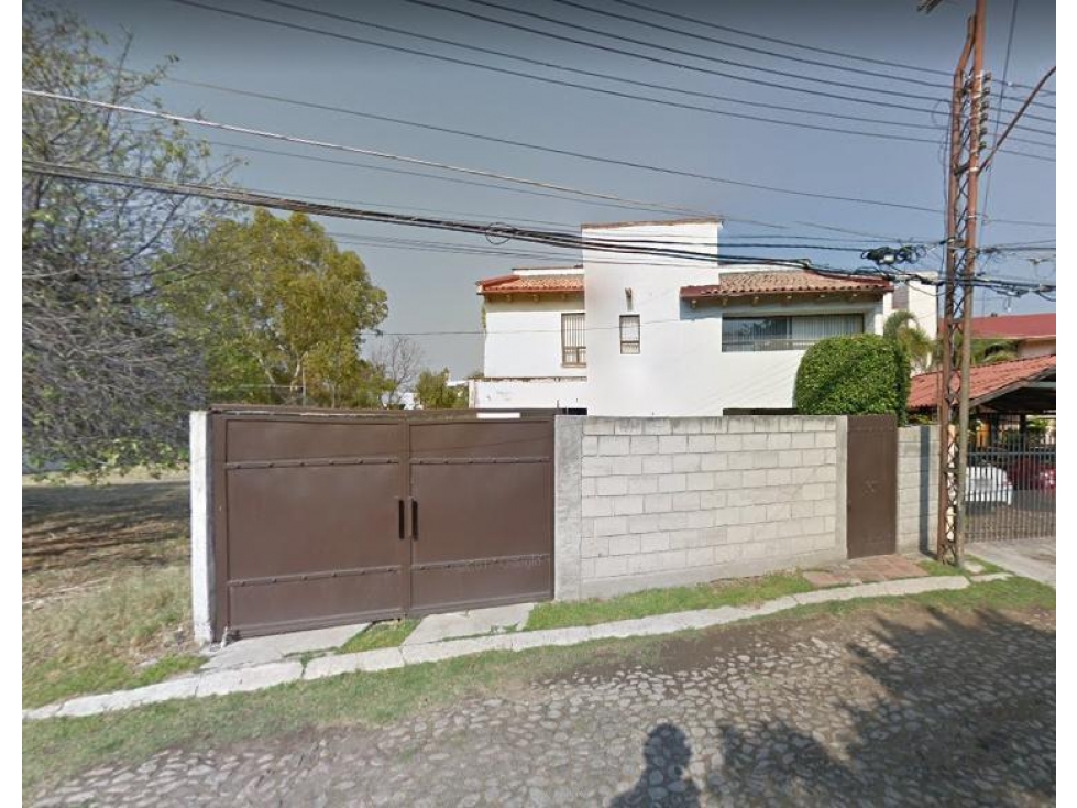 Casa en Remate en Jurica, FG-616