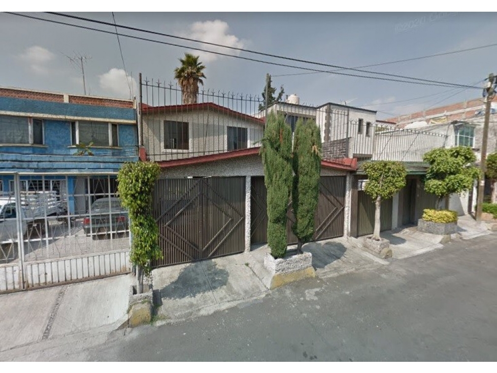 Casa en Remate en Ex-Ejido de Sta Ursula Coapa, FG-716