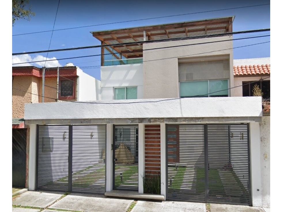 Casa en Remate en Ciudad Satélite, FG-1233