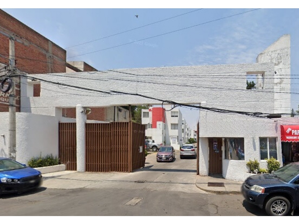Depto en Remate en Res Villas del Imán, FG-188