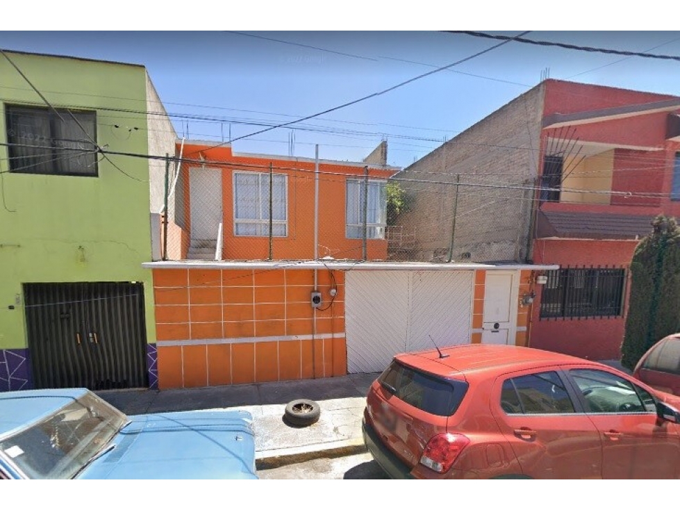 Casa en Remate en Estrella, FG-836