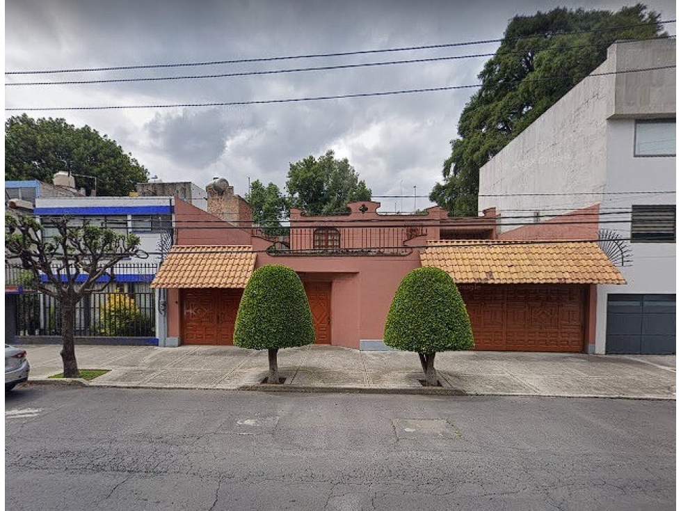 Casa en Remate en Del Carmen, FG-1226
