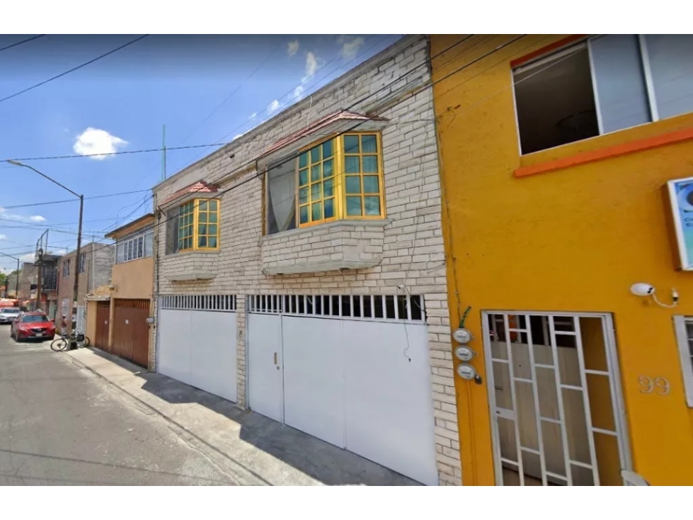 Casa en Remate en Prado Churubusco, FG-1423