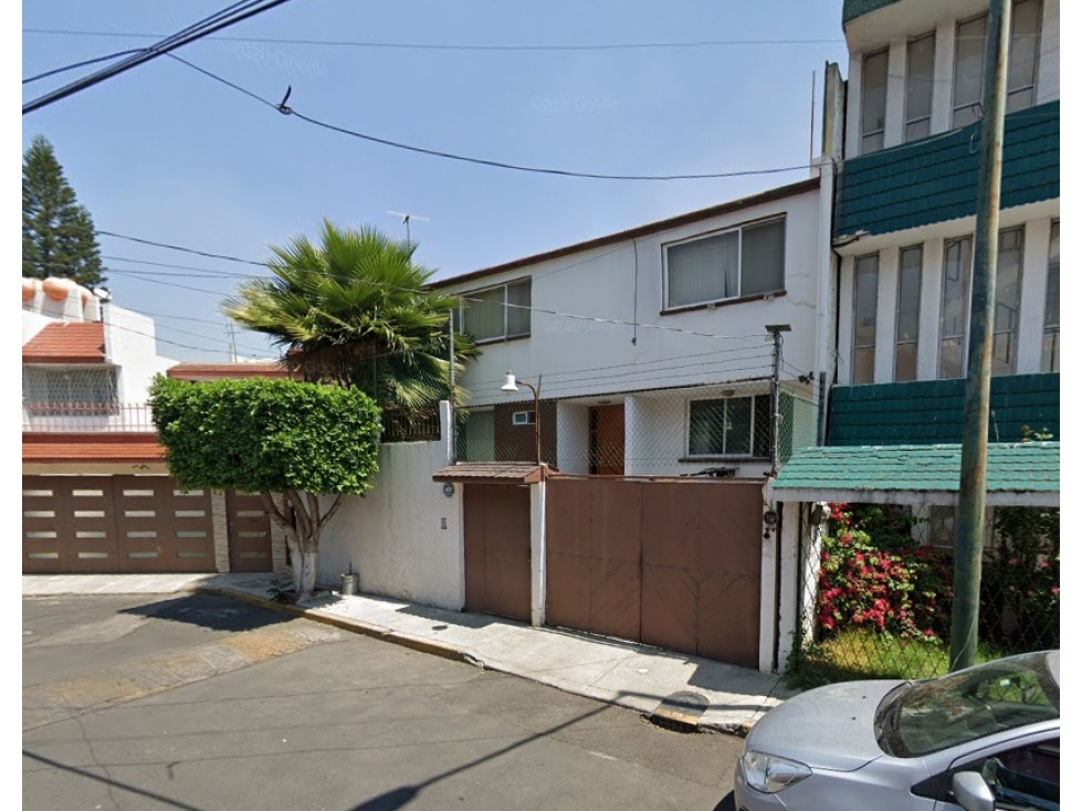 Casa en Remate en Paseos de Taxqueña, FG-1476