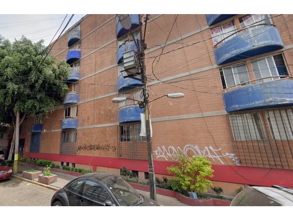 Depto en Remate en Legaria, FG-889