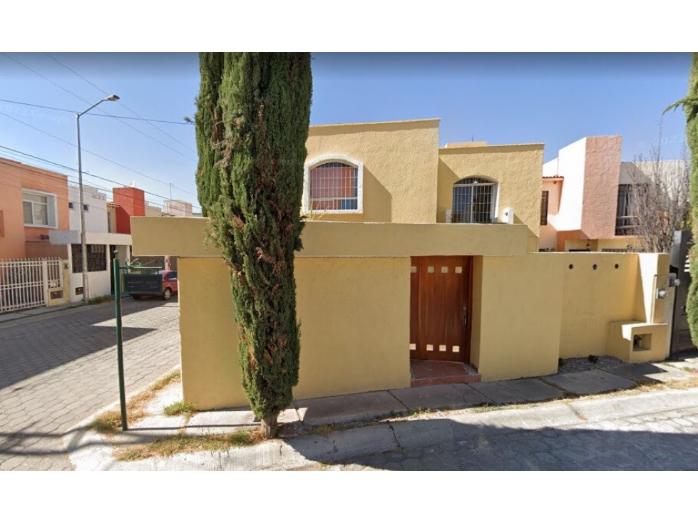 Casa en Remate en La Joya, FG-1286