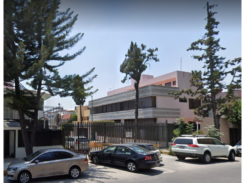 Casa en Remate en Paseos de Taxqueña, FG-1483
