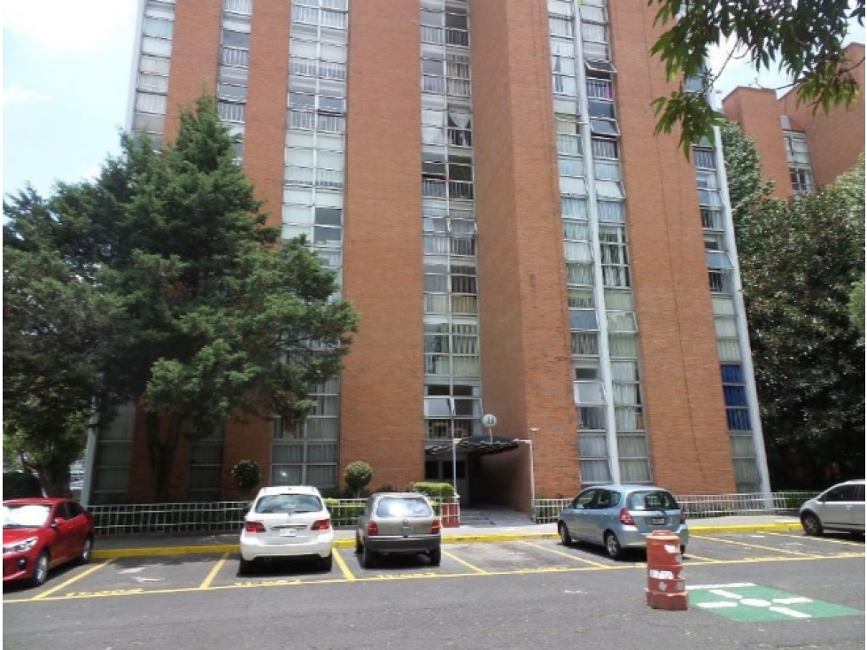 Depto en Remate en Villa Olimpica, FG-120 - 1