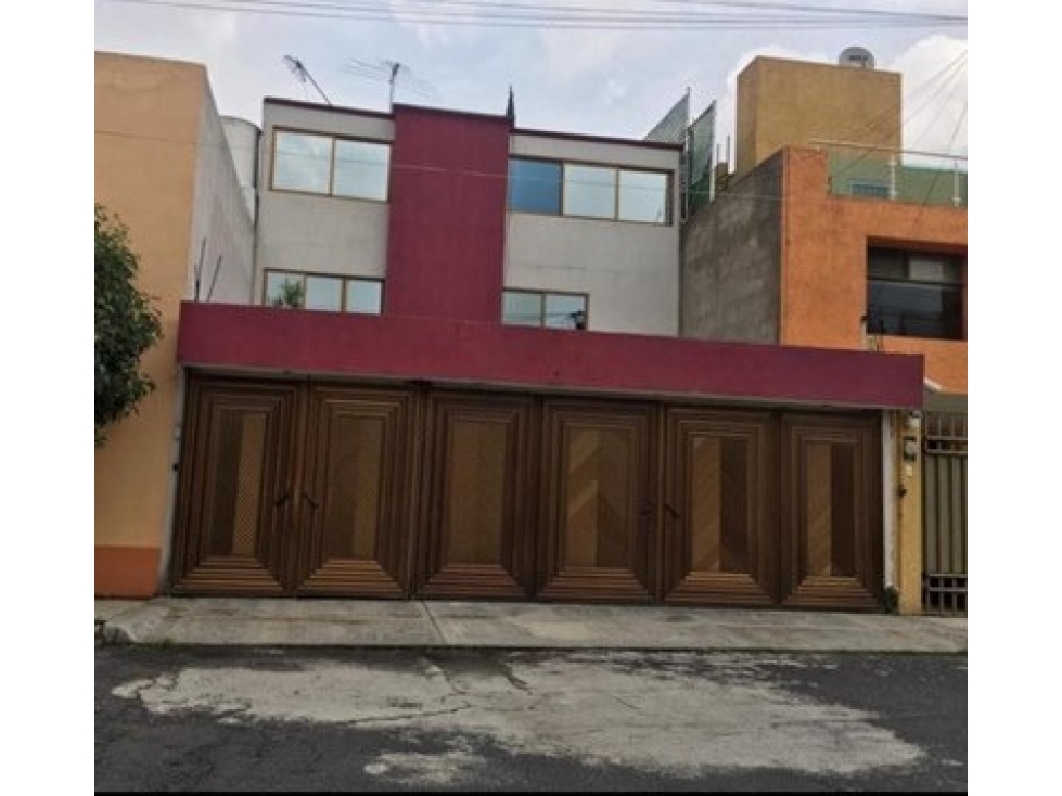 Casa en Remate en Residencial Villacoapa, FG-1326