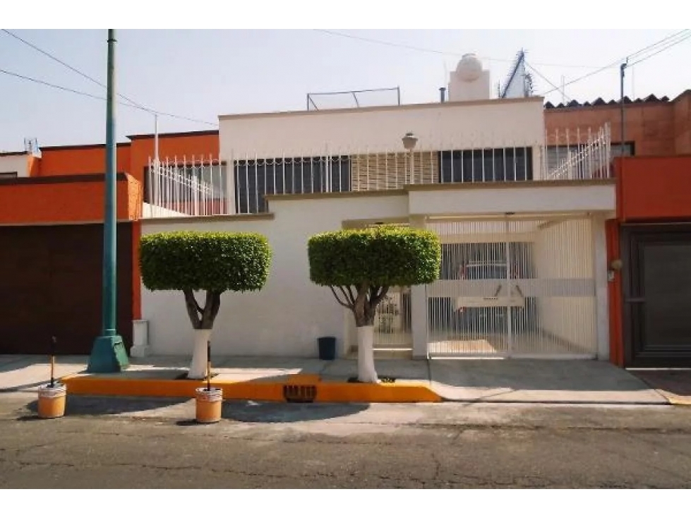 Casa en Remate en Vergel Coapa, FG-1415