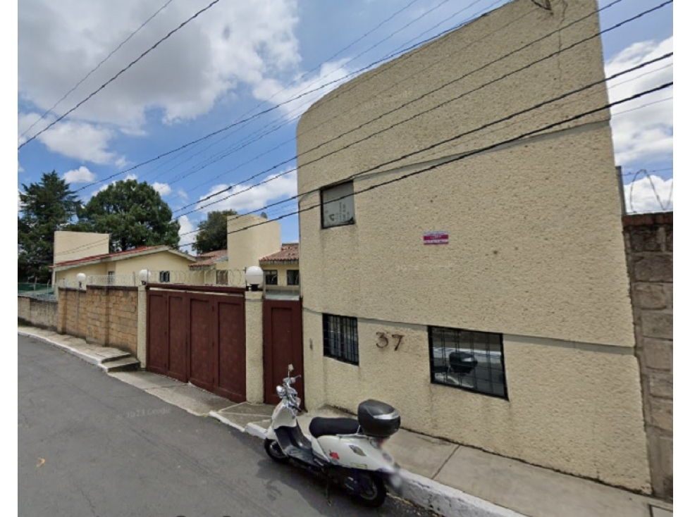 Casa en Remate en Adolfo López Mateos, FG-9 - 5