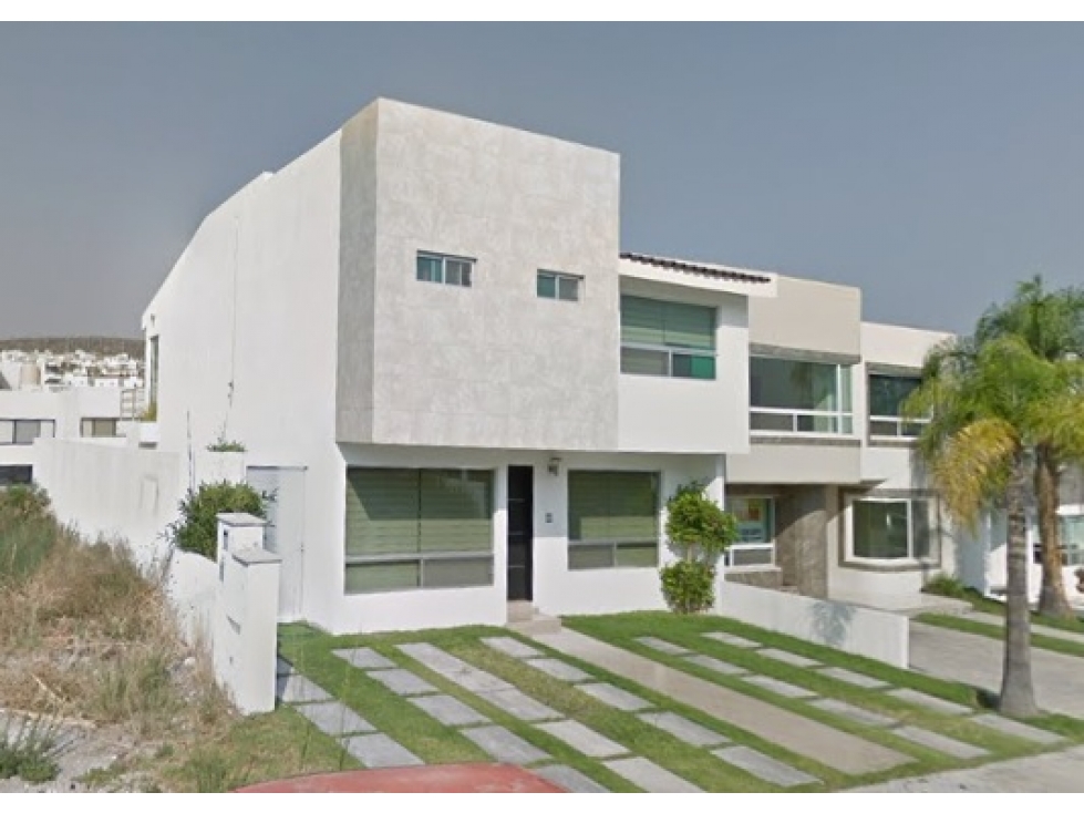 Casa en Remate en Juriquilla, FG-1176 - 1
