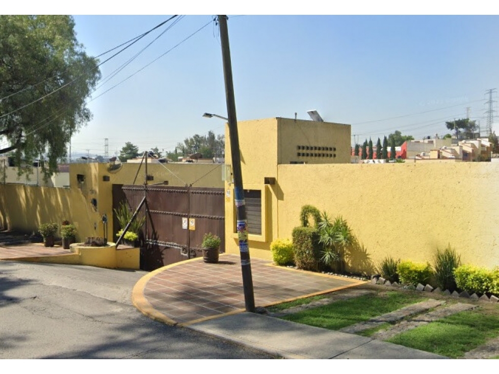 Casa en Remate en Granjas Residencial Eucaliptos, FG-1305 — foto 3