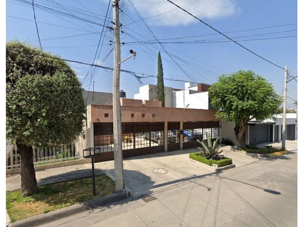 Casa en Remate en Ciudad Satélite, FG-1085