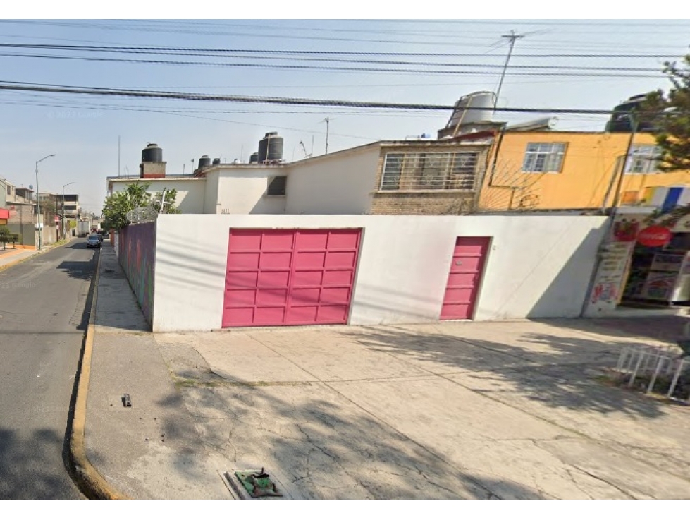 Casa en Remate en Constituyentes De 1917, FG-279