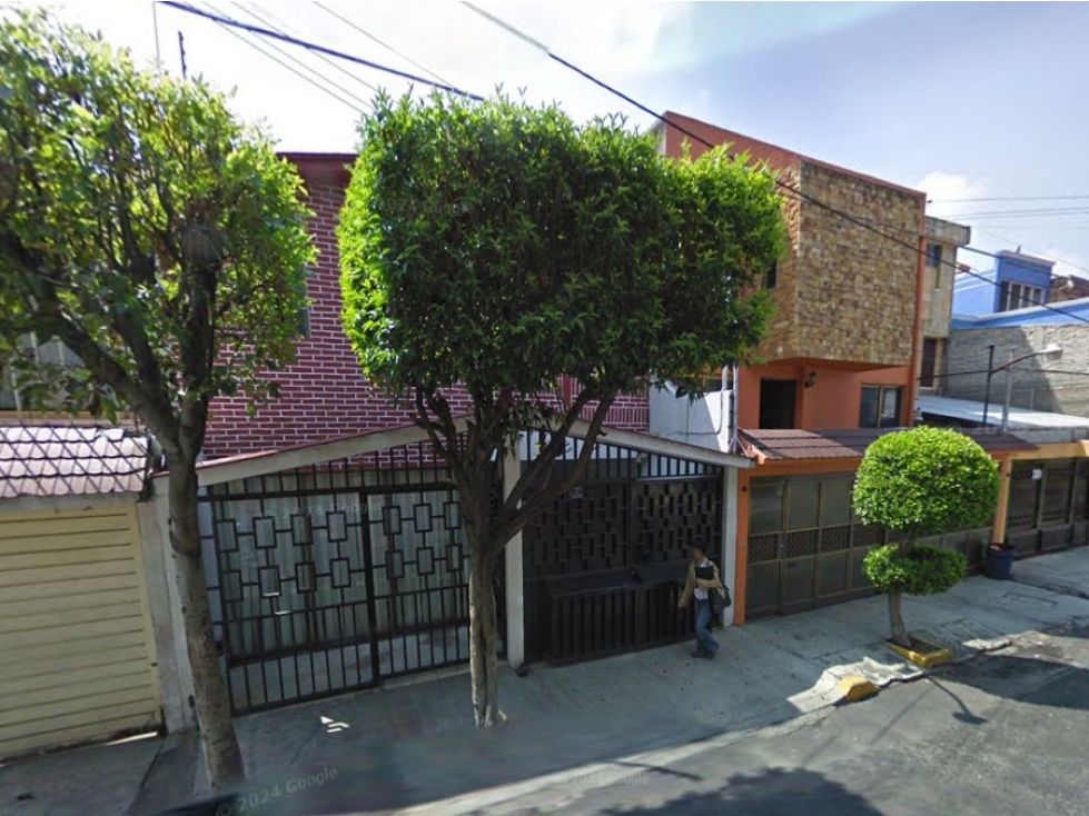 Casa en Remate en Lindavista Norte, FG-452