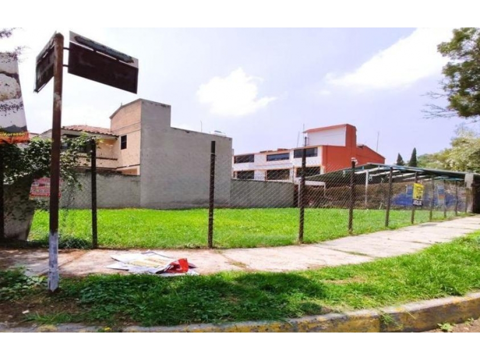 Casa en Remate en Lomas Estrella, FG-1471 - 3