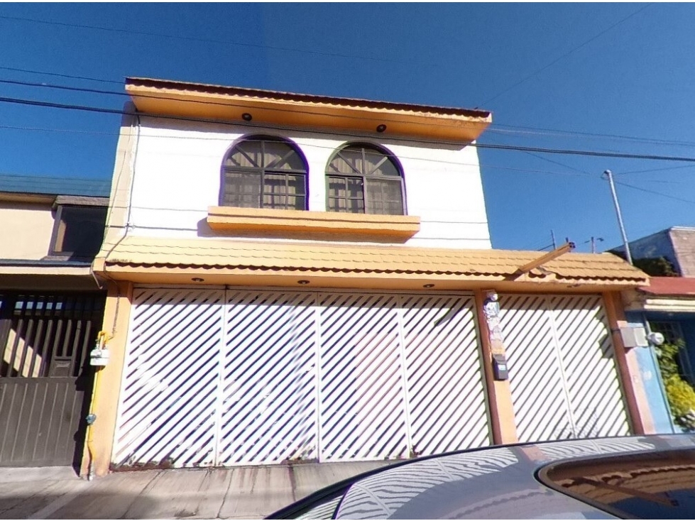 Casa en Remate en Vergel Arboledas, FG-1576