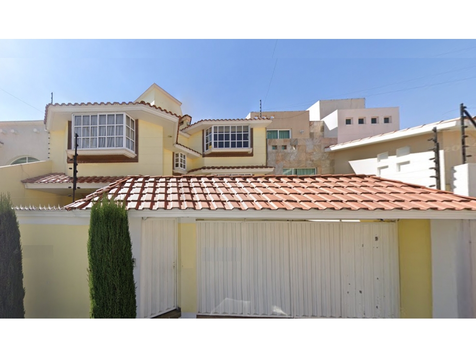 Casa en Remate en Casa Blanca, FG-1652