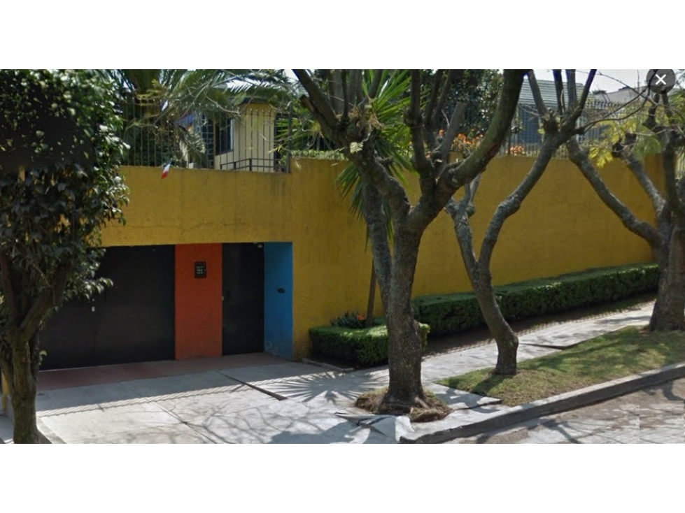 Casa en Remate en Lomas de Chapultepec, FG-295