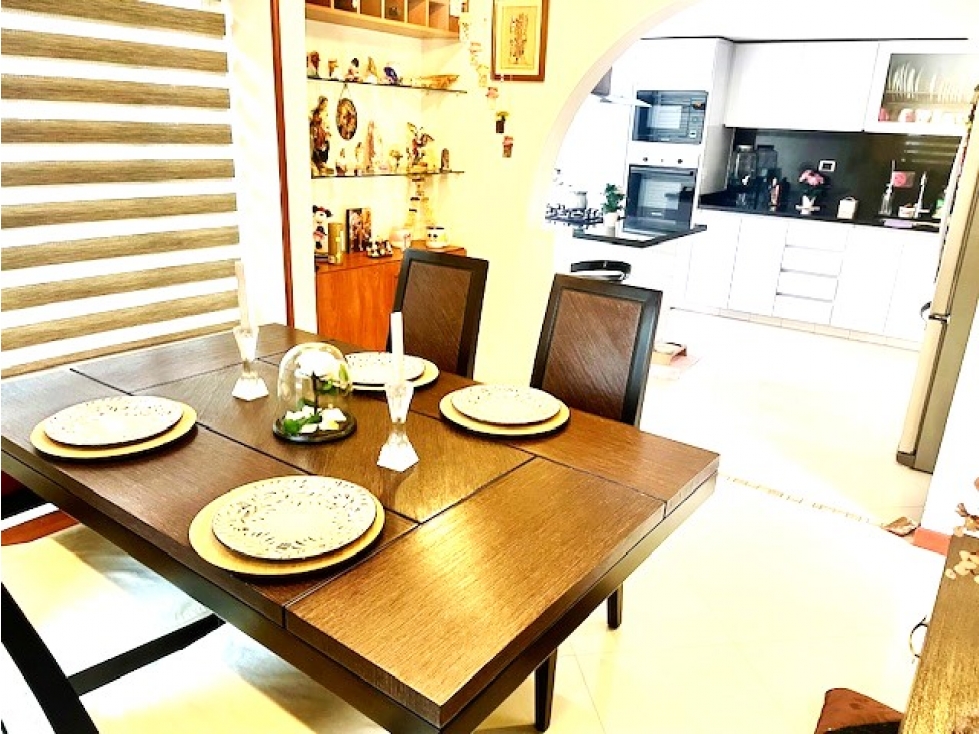 VENDO HERMOSA CASA EN MODELIA EN CONJUNTO, REMODELADA Y CON JARDIN — foto 5