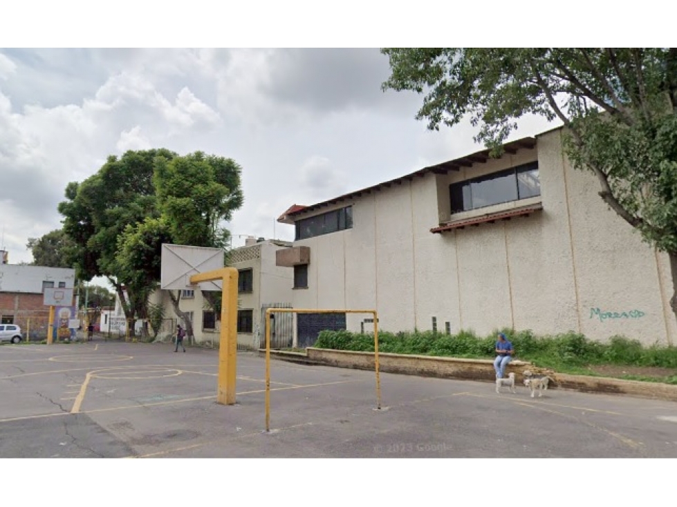 Casa en Remate en Jardín Balbuena, FG-1804